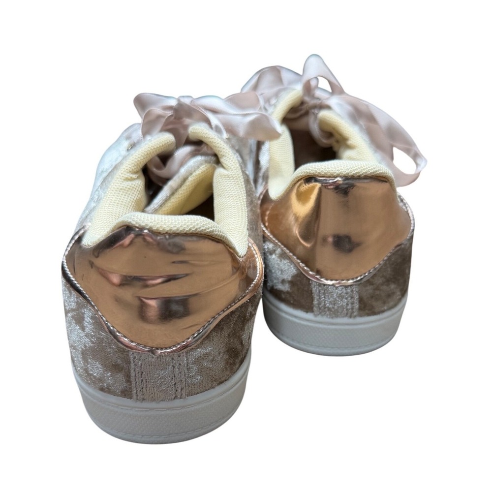 SOHO Girls Womens Velvet Sneakers Rose Gold Trim Ribbon‎ Laces Size 7 - Picture 3 of 5